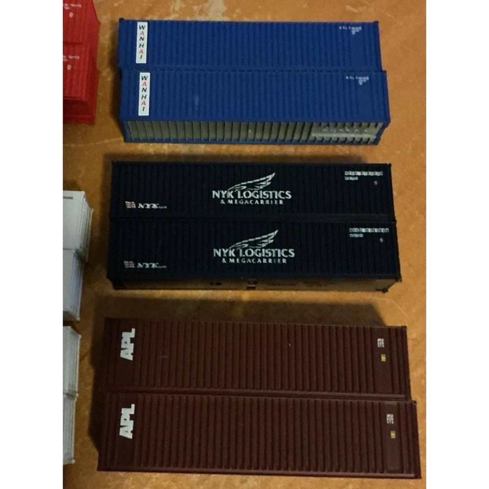 Lot Of 20 N Scale Mixed 53' Shipping Containers,‎ Unbranded And Used